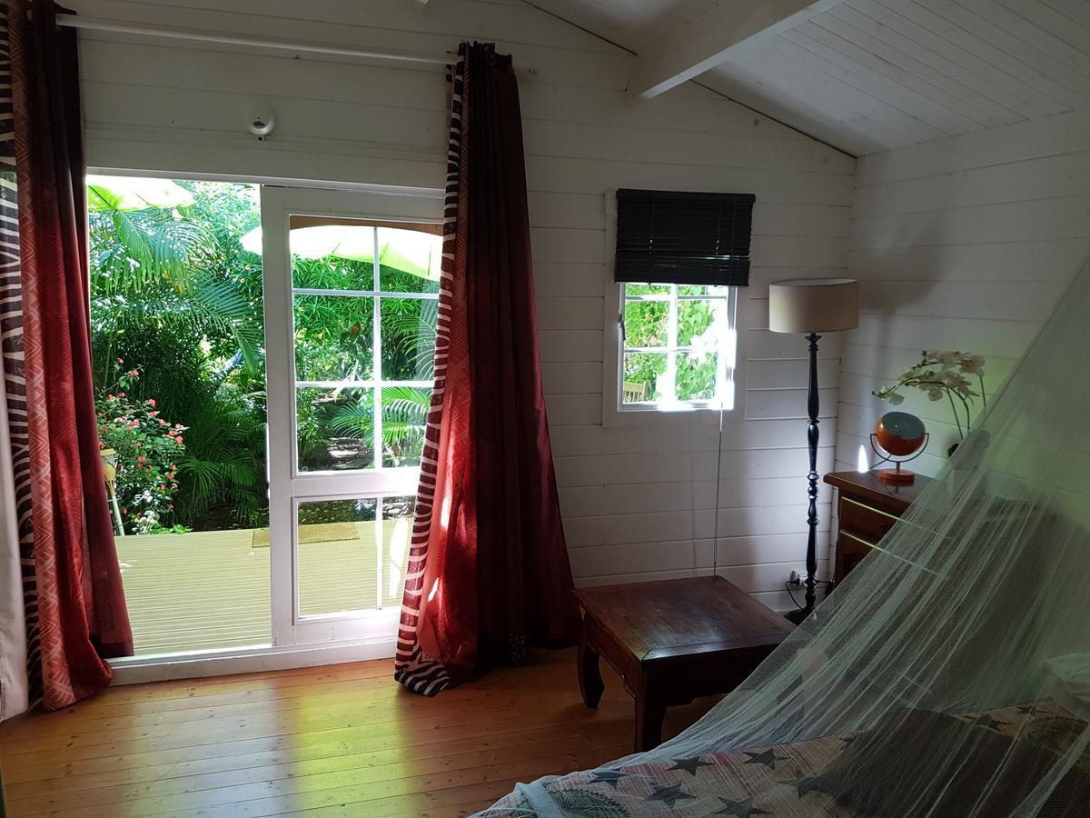 Bungalow Meuble Pres Du Lagon La Saline Le Bains Ngoại thất bức ảnh